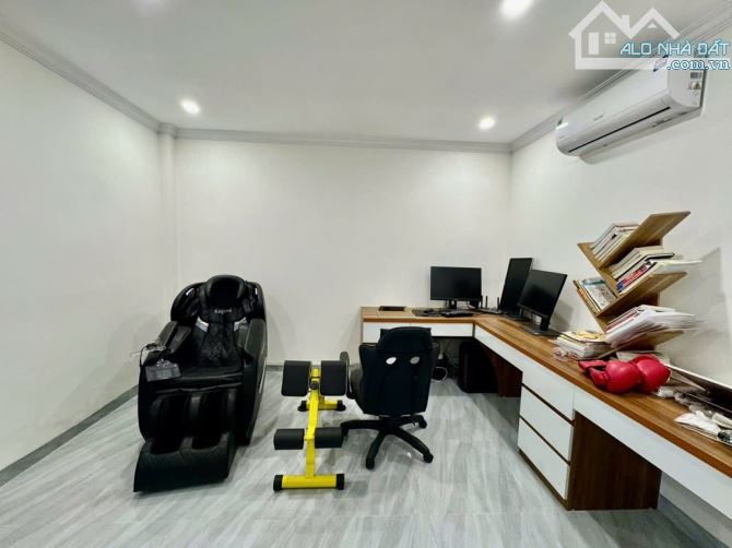 Bán nhà 7 tầng thang máy, 35m², mặt ngõ Hồ Tùng Mậu – gần ĐH Thương Mại, ĐH Quốc Gia. - 1