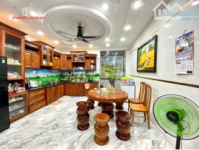 CƠ HỘI HIẾM CÓ - SỞ HỮU NGAY NHÀ 4 TẦNG CỐNG LỞ - TÂN BÌNH - CHỈ 15.5 TỶ - 1