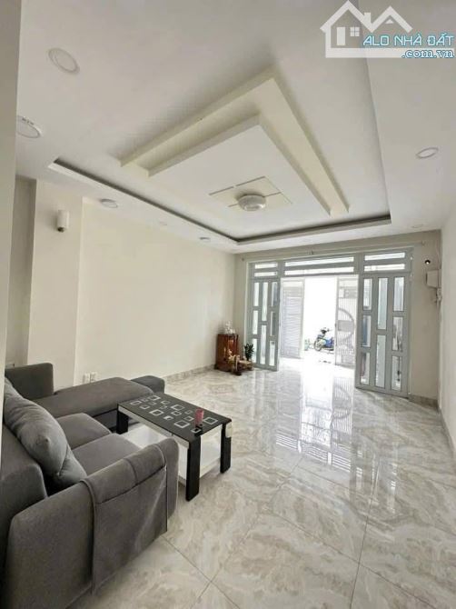 BÁN GẤP NHÀ 2 TẦNG - HXH NGUYỄN TRÃI - QUẬN 1 - CHỈ 9.18 TỶ - 1