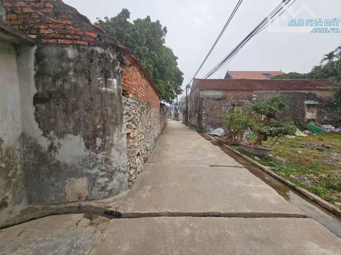 Lô đất góc 60m2  2 mặt thoáng cực đẹp giữa TT dân cư đông đúc giá chỉ 1,05 tỷ - 1