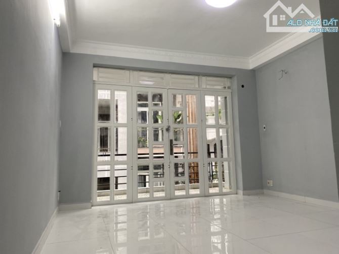 Bán nhà chính chủ hẻm xe hơi, phú nhuận, gần sân bay - 1