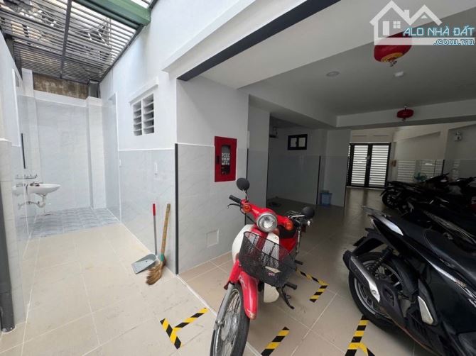 CHDV 105m2 - 6 tầng - dòng tiền 720tr/ năm | gần Ngã tư Âu Cơ- Lạc Long Quân | 14.5 Tỷ - 1