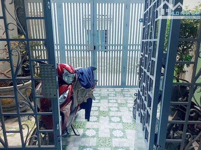 HẺM OTO ĐẤT THÁNH – PHƯỜNG 6, TÂN BÌNH - DT: 4.7x20 - CHỈ 10.3 TỶ. - 1