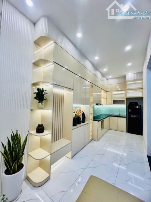 NH.À HOÀNG MAI TẶNG FULL NỘI THẤT - THIẾT KẾ HIỆN ĐẠI - CÔNG NĂNG ĐẦY ĐỦ - FULL TIỆN ÍCH - 1