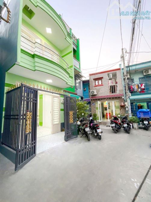 Bán nhà Tân hoà đông - Quận 6 - hẻm oto - 2 tầng mới đẹp chỉ hơn 2 tỷ - 1