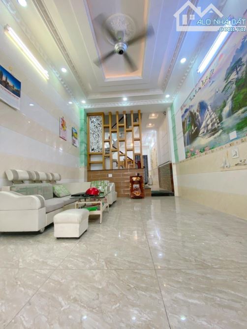 CHỦ GẤP BÁN - HXT 8M - NGAY NGÃ TƯ BỐN XÃ - LÊ VĂN QUỚI - 4 TẦNG - 70M2 - 7 TỶ HƠN XÍU - 1