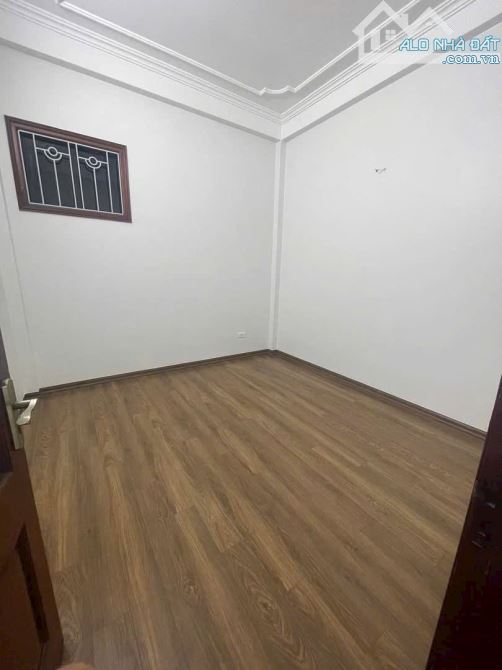 BÁN NHÀ Ngõ Hoàng Hoa Thám, Ba Đình Gần Phố DT 42m, 4 Tầng, MT 3,4m, 🧧 G.Ía 7,6 tỷ - 1