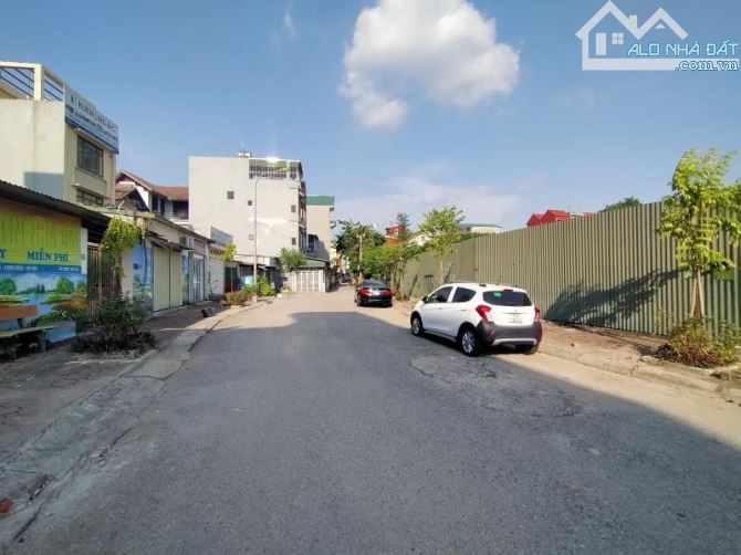 GIÁ ĐẦU TƯ! Bán NHANH ĐẤT Phúc Lợi, 2 mặt đường trước sau, gần ô tô, 54m, MT 4m, nhỉnh 5tỷ - 1