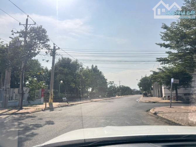 GÓC 3 MẶT TIỀN VIP] Chính chủ cần bán lô đất vàng Góc 3 mặt tiền đường Tôn Đức Thắng - 1