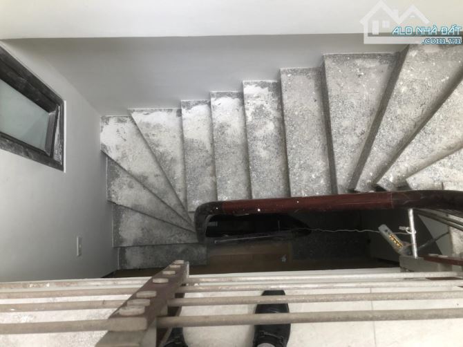Bán nhà ngõ 17 Đại Mỗ Năm Từ Liêm DT 32m, nhà 5 tầng, MT 3.6m, giá 5.8 tỷ - 1