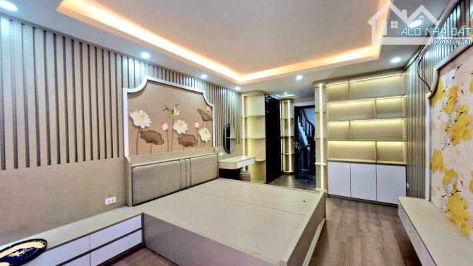 Bán nhà Thụy Phương - Bắc Từ Liêm, 45m² x 5 tầng, giá chỉ nhỉnh 6 tỷ – Gần phố, về ở nga - 1