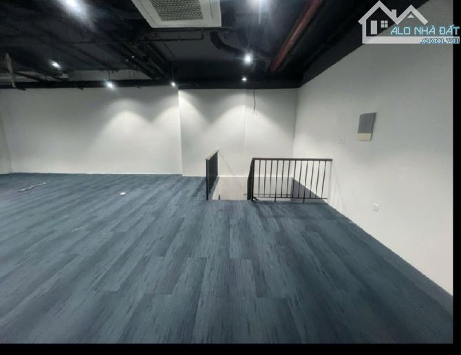 Shophouse Chân Đế / 170 m2/ 2 tầng/7.5 Mt/ 11 Tỷ - 1