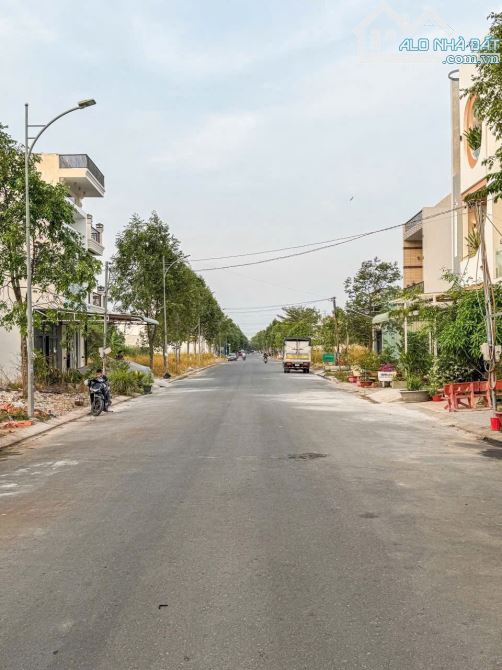 Bán nhà trệt 2 lầu 35 d13 kdc hồng loan - 12