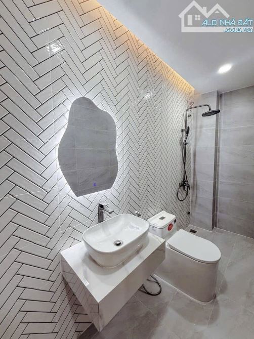 BÁN GẤP BIỆT THỰ MẶT TIỀN HXT HẺM NHỰA THÔNG TỈNH LỘ 10 - ĐƯỜNG CHIẾN LƯỢC Q. BÌNH TÂN - 12