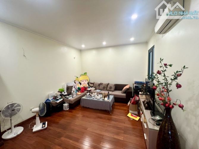 Nhà liền kề Lạc Trung Hai Bà Trưng– GARA, ô tô tránh, vỉa hè, gần Times City, giá 29 tỷ - 12