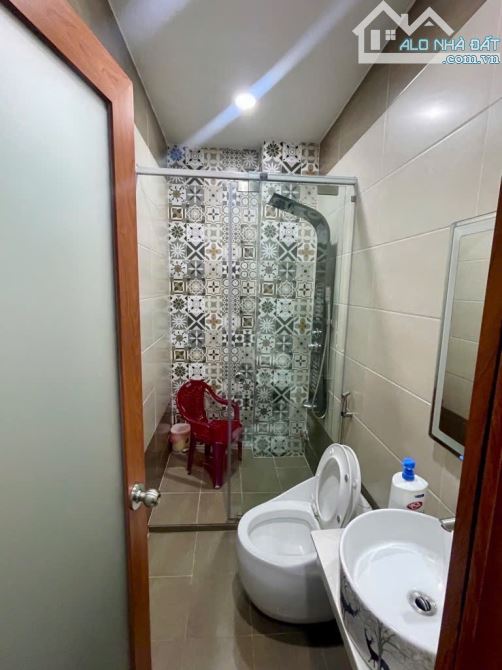 Bán nhà HXT đường lê văn quới, P BTĐA, quận Bình Tân Dt 71m2(4x18)x4 tầng Giá 7.65 TỶ - 12