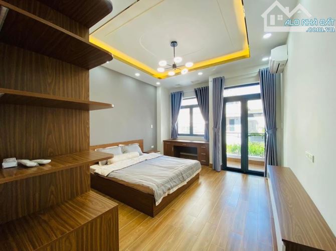 Bán nhà ở đường Trần Quốc Toản, phường Võ Thị Sáu, quận 3, giá 3 tỷ 100 triệu - 12