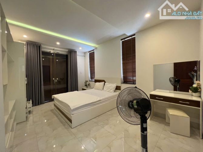 Biệt Thự An Viên sát biển 4 tầng nội thất mới cao cấp gần sát VIN Phú Quý - 12