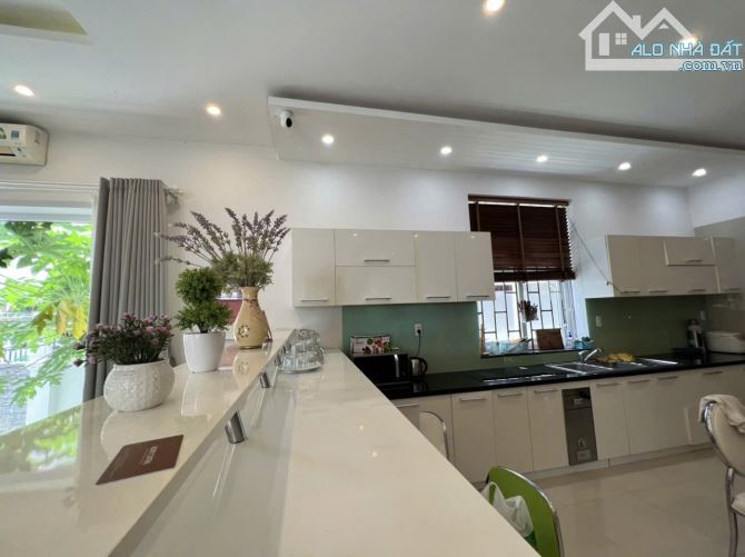 Biệt Thự An Viên sát biển 4 tầng nội thất mới cao cấp gần sát VIN Phú Quý - 14