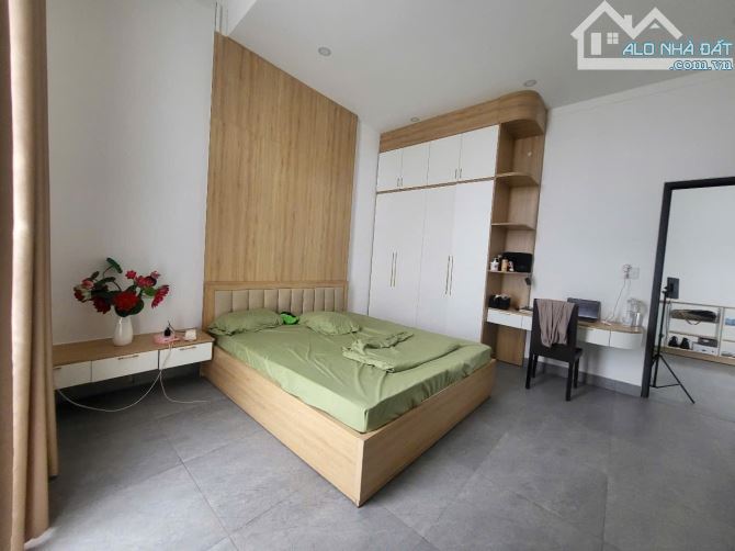 NHÀ ĐẸP KHU THÀNH ĐỒNG YMOAL ĐƯỜNG BÊ TÔNG THÔNG THOÁNG - Loctran - 18