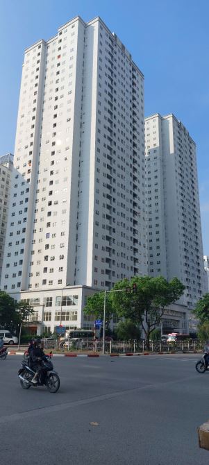 CHÍNH CHỦ BÁN CHCC MỚI 100% - TÒA 30T1 - KĐT NAM TRUNG YÊN - CẦU GIẤY - DT 44M2