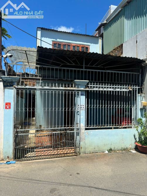 Bán nhà 2 mặt tiền hẻm 870 và 874 ,đường 30/4, phường 11, TP. Vũng Tàu
