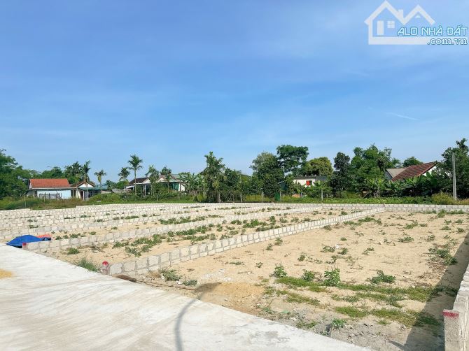 Lô đất cạnh KCN Tứ Hạ - 2 Ô Tô Tránh Nhau – giá F0 chỉ từ 4xx triệu/lô! - 2