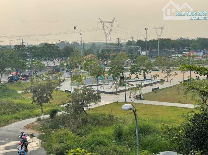 Bán nhà Bình Tân. Khu Tên Lửa 2 Nối Dài.gần Võ Trần Chí. 5*18m.4tâng.nhỉnh 9T.Ỷ - 2