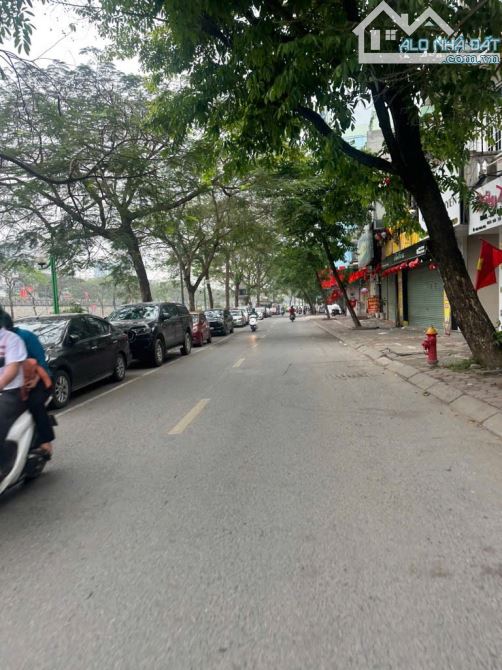BÁN NHÀ ĐẸP QUAN HOA – 33M - NGÕ BA GÁC – 6 TẦNG - DÒNG TIỀN ỔN ĐỊNH – GIÁ CHỈ 8.5 TỶ - 2