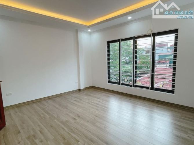 BÁN NHÀ PHAN KẾ BÍNH-QUẬN BA ĐÌNH-DT30M2×6T-MT4.8M-GIÁ 7.5TỶ-NHÀ XÂY MỚI-ĐẸP - 2
