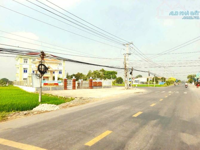 Quá ngộp, 377m2 đất thổ toàn bộ đường nhựa 9m chỉ 1.29 tỷ - 2