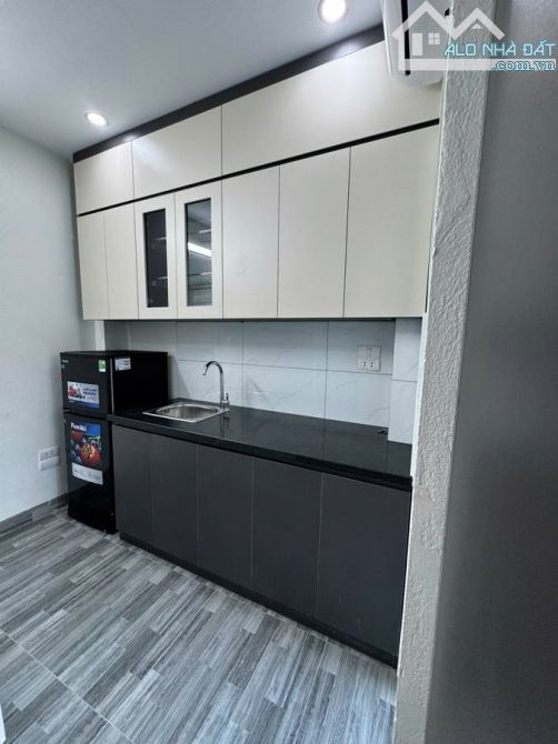 TÒA CĂN HỘ CHO THUÊ – PHỐ VĨNH TUY – HAI BÀ TRƯNG– 57M – 6TẦNG – THANG MÁY – GIÁ 13.95 TỶ - 2