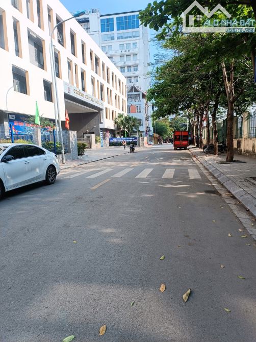 Phân Lô Lô Góc Ngõ Ô tô tránh thông Hoàng Quốc Việt 60m2 6T Thang Máy View Sân chơi 19 Tỷ - 2