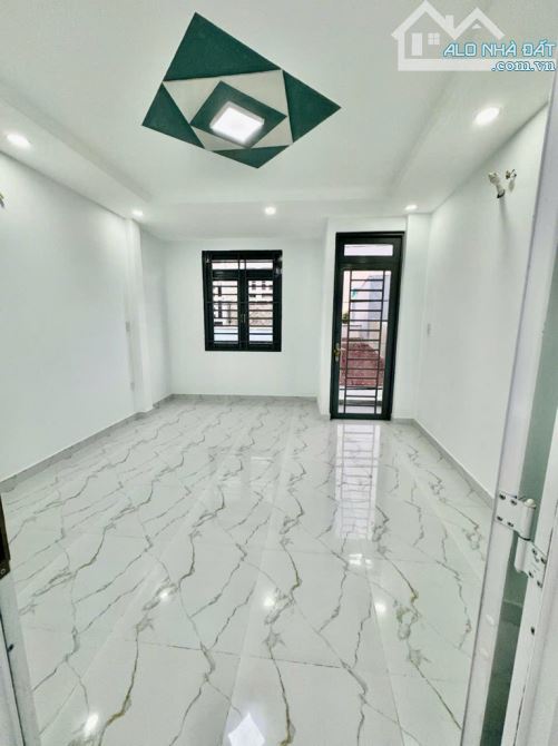 💥 [ BÌNH TÂN ] GẦN LÊ VĂN QUỚI - HXH 5M - 40M2 ( 4x10 ) 3TẦNG - 3PN, 3WC - CHỈ 4TỶ850 TL. - 2