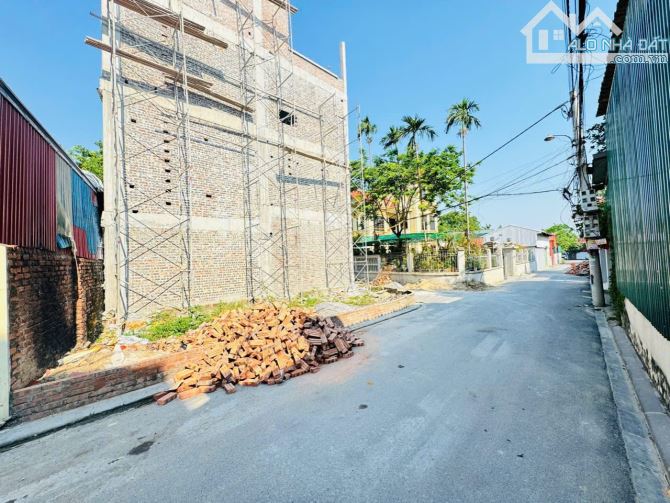 💥💥💥LÔ GÓC 2 MẶT TIỀN - OTO TRÁNH - ĐƯỜNG TRẢI NHỰA - NGUYÊN KHÊ - 47m2💥 - 2