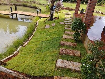 Cần bán lỗ khu vườn tuyệt đẹp ngay khu dân, có suối chảy bao quanh đất - 2