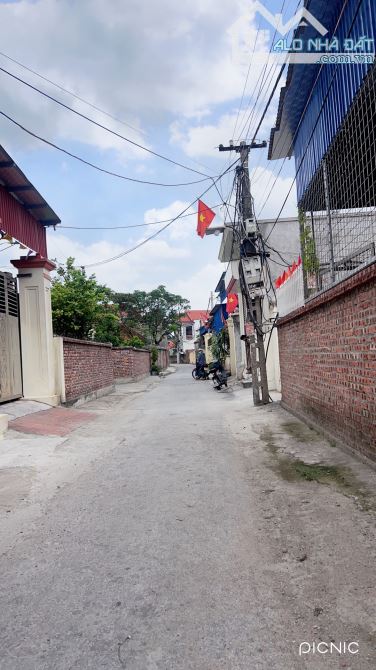 Bán lô 85m Thôn 1 Hòa Bình cách trục trải nhựa chỉ 100m ngõ ô tô 7 chỗ giá 2,x tỷ. - 2