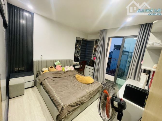 Chung cư cao cấp Nguyễn Sơn DT112m2 -Lô góc nhỉnh 7tỷ - 2