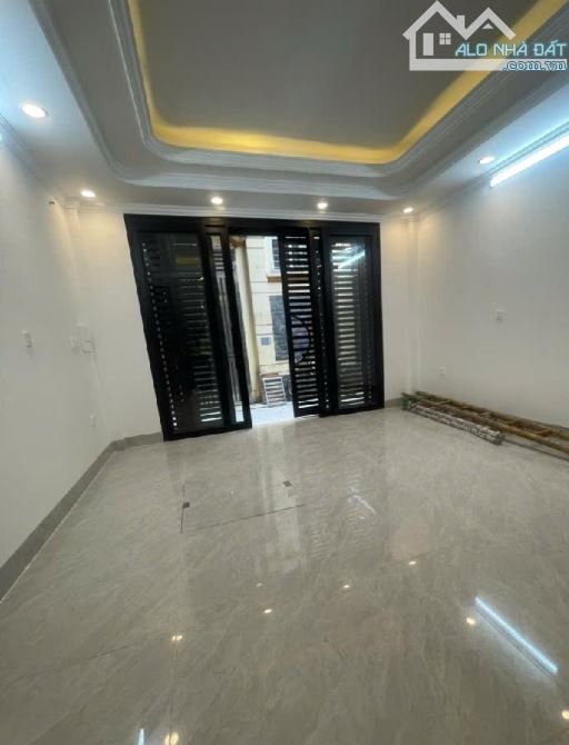 NHÀ 7 TẦNG THANG MÁY- FADILL ĐỖ CỬA - PHẠM VĂN ĐỒNG – BẮC TỪ LIÊM - 2
