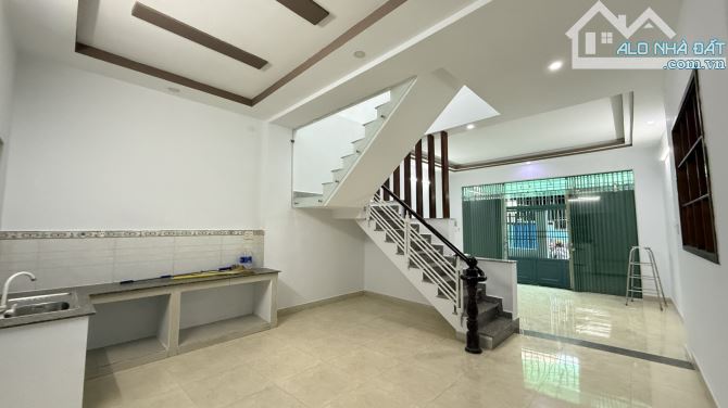 GIÁ RẺ, Bán nhà chợ Phạm Văn Bạch, 60m2 Ngang 5m, 4.75tỷ TL - 2