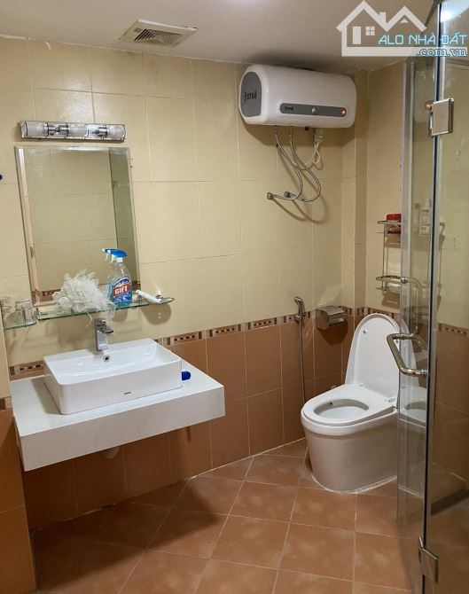 Cho thuê nhà Kim Giang – Thanh Xuân DT 55m x 3 tầng, ba gác vèo vèo, ở sướng giá 8tr - 2