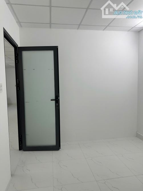 Cho Thuê Căn Hộ 2 Phòng Ngủ Có Nội Thất Chung Cư Hồng Loan 5c - 2