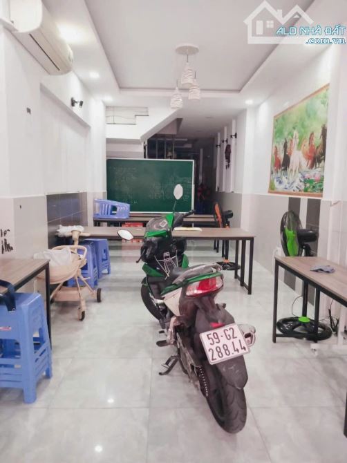 ⚠️(Hiếm) Tân Phú giáp Q11 - Phân khúc 6 tỷ - 2
