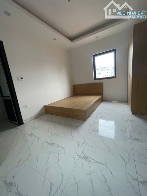 Bán nhà dòng tiền gần Nguyễn Lương Bằng, Đống Đa, thang máy, 10PKK, gần phố - 2