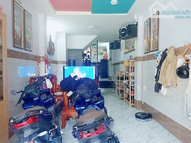 Nhà bán đường Dương Khuê, DTSD 59m, 3 tầng, giá nhỉnh 7 tỷ - 2