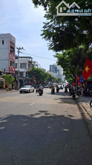 BÁN LÔ GÓC 2 MẶT TIỀN ĐƯỜNG 10m5 NGUYỄN VĂN THOẠI - SƠN TRÀ DT GẦN 100m2 NGANG 6 M GIÁ 25T - 2
