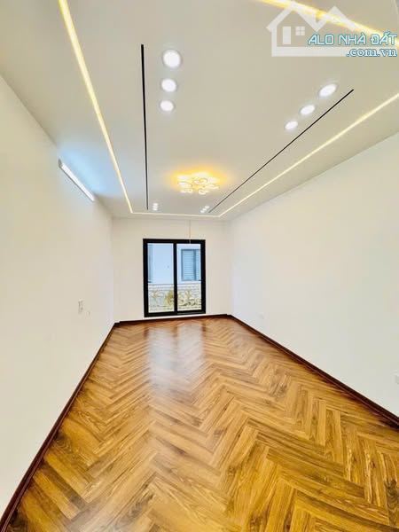 🏠NHÀ MỸ ĐÌNH KCBT THANG MÁY 7,45tỷ - 2
