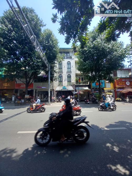 BÁN NHÀ MẶT TIỀN VÕ THỊ SÁU, P. TÂN ĐỊNH, Q.1 Giá 31,5 tỷ tl - 2