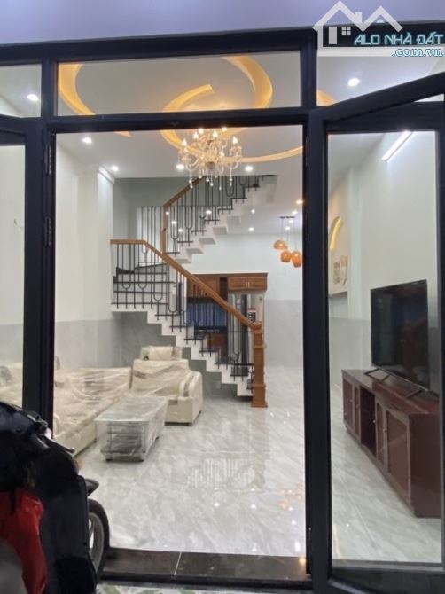 NHỈNH 5 T.Ỷ - 44M2 - 4 TẦNG - FULL NỘI THẤT - QUANG TRUNG , PHƯỜNG 12, GÒ VẤP. - 2