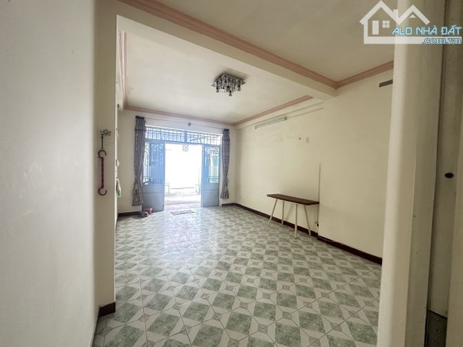 Bán nhà cấp 4 kiệt Núi Thành - ngay cầu Trần Thị Lý - tiện ích đầy đủ - 2